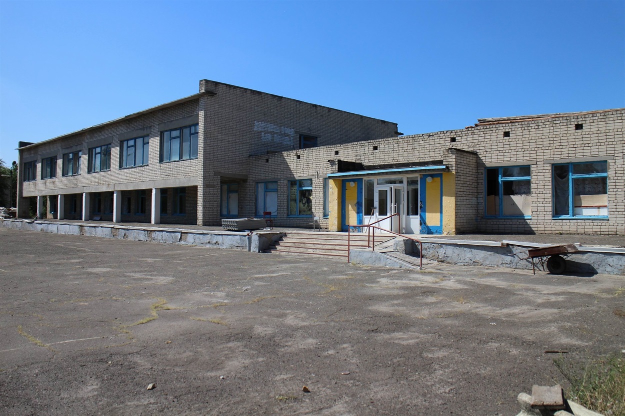 Школа в селищі Трьохізбенка, 2015 рік