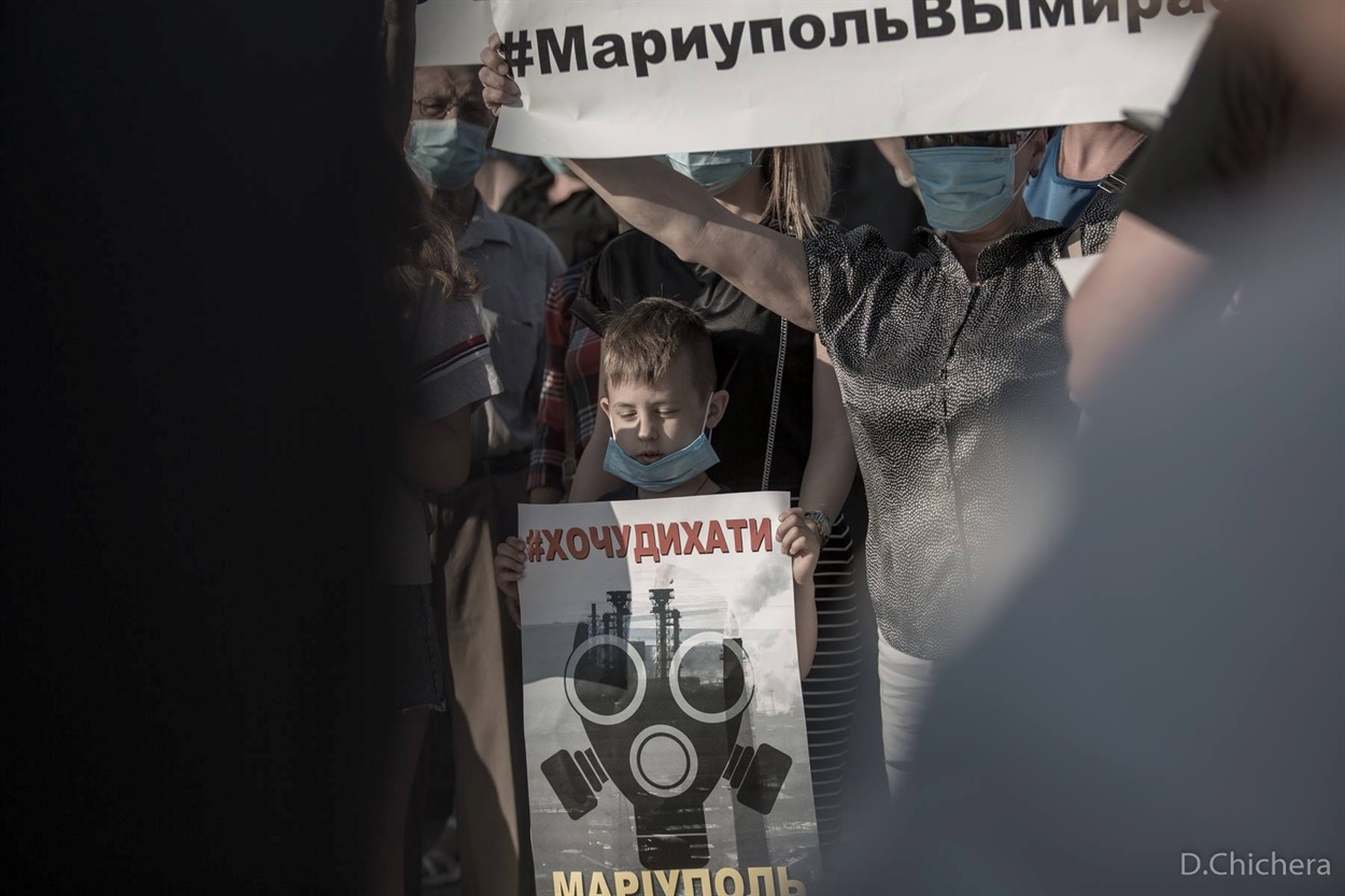 Акция Хочу дихати в Мариуполе