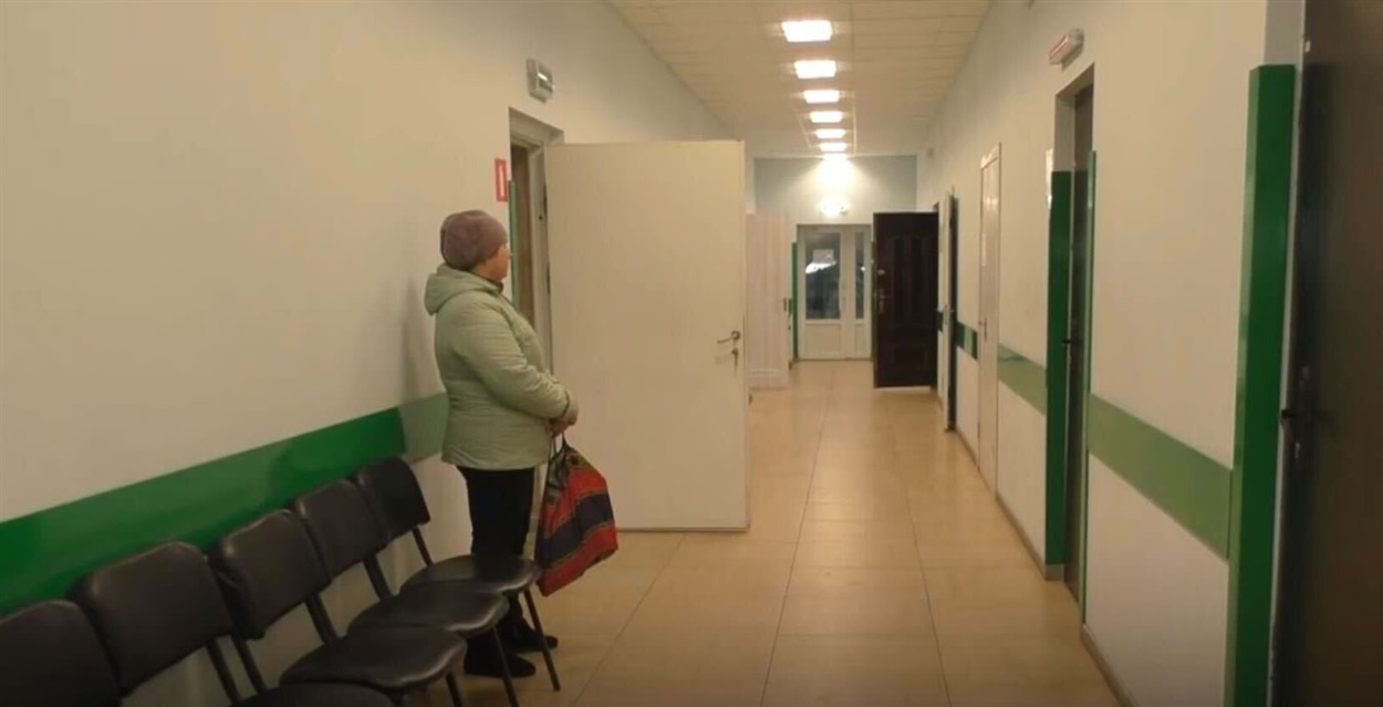 У поліклініці Добропілля нині, за словами Юлії, працює до 15% персоналу