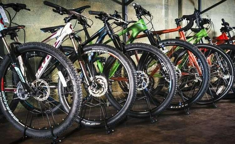 https://www.velomisto.com.ua/gornye-velosipedy